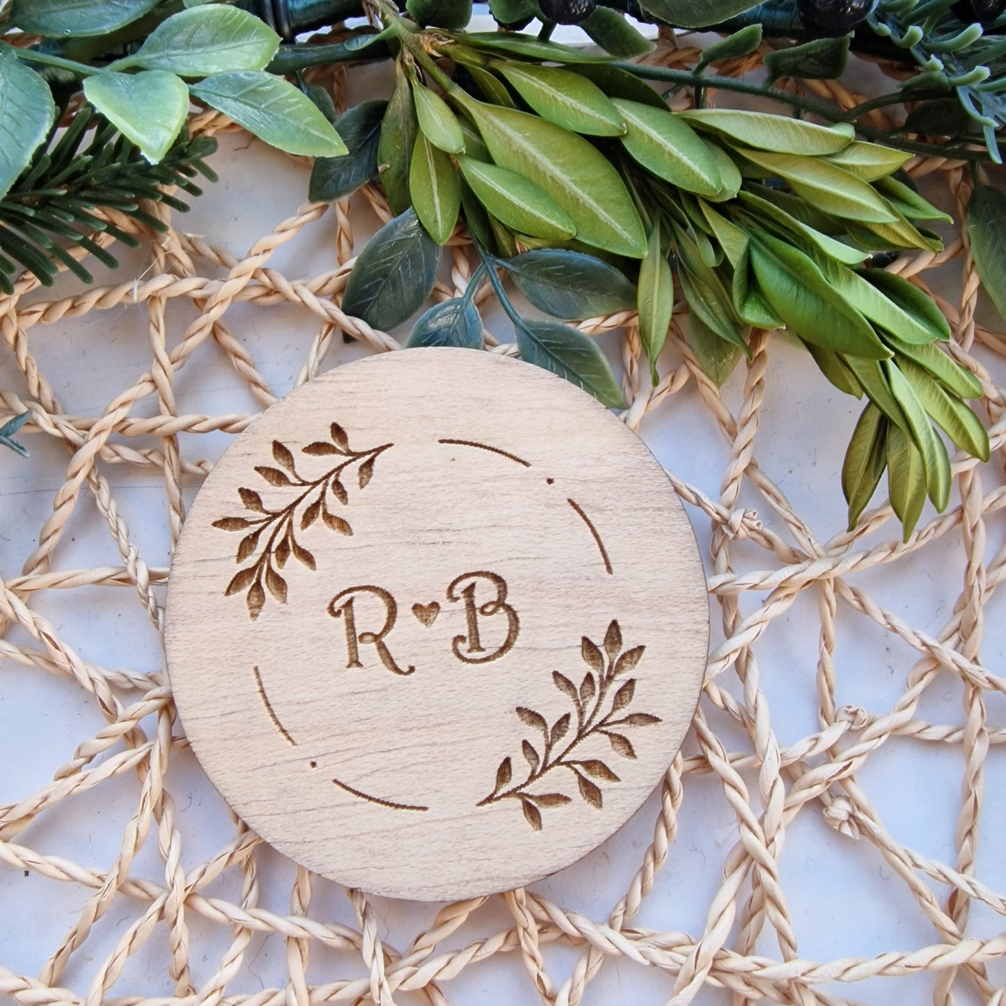 Aimant monogramme en bois