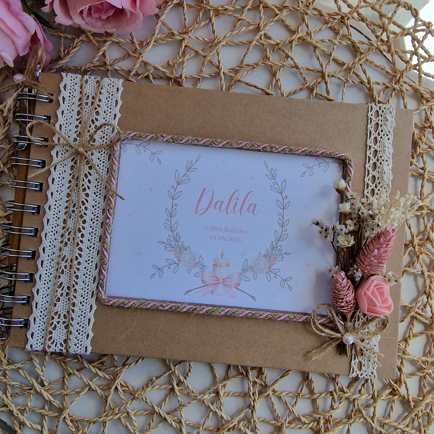 Livre de dédicace des fleurs de Dalila
