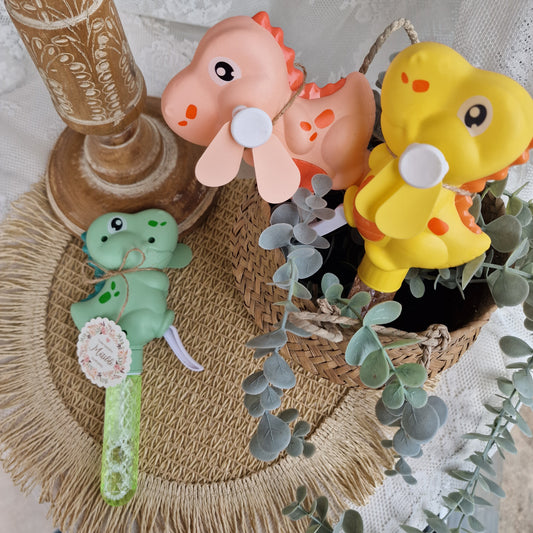 Dinossauro ventoinha e bolinhas de sabão