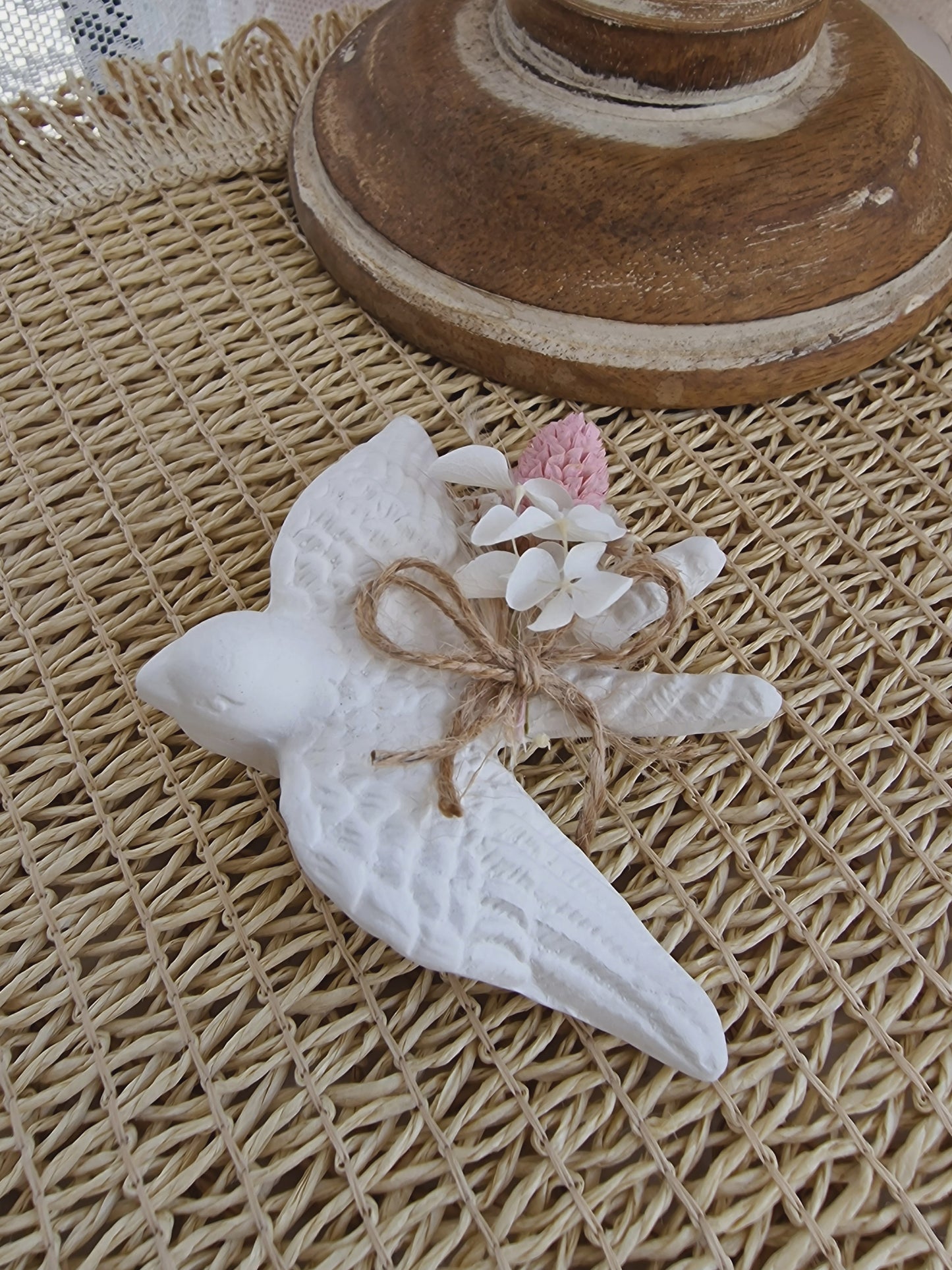 Pombinha de batizado Premium