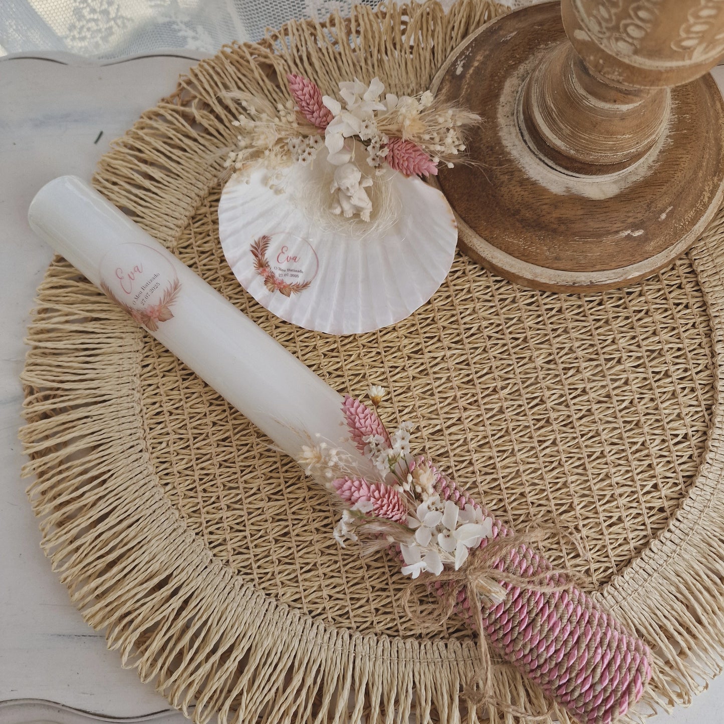 Vela e concha e toalha de batismo premium da Eva
