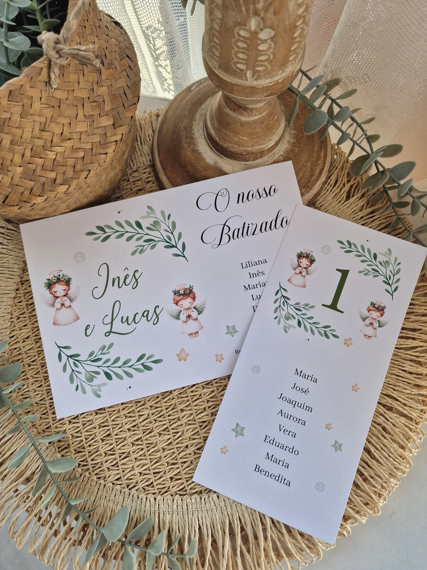 Placas de convidados Anjinhos Inês e Lucas
