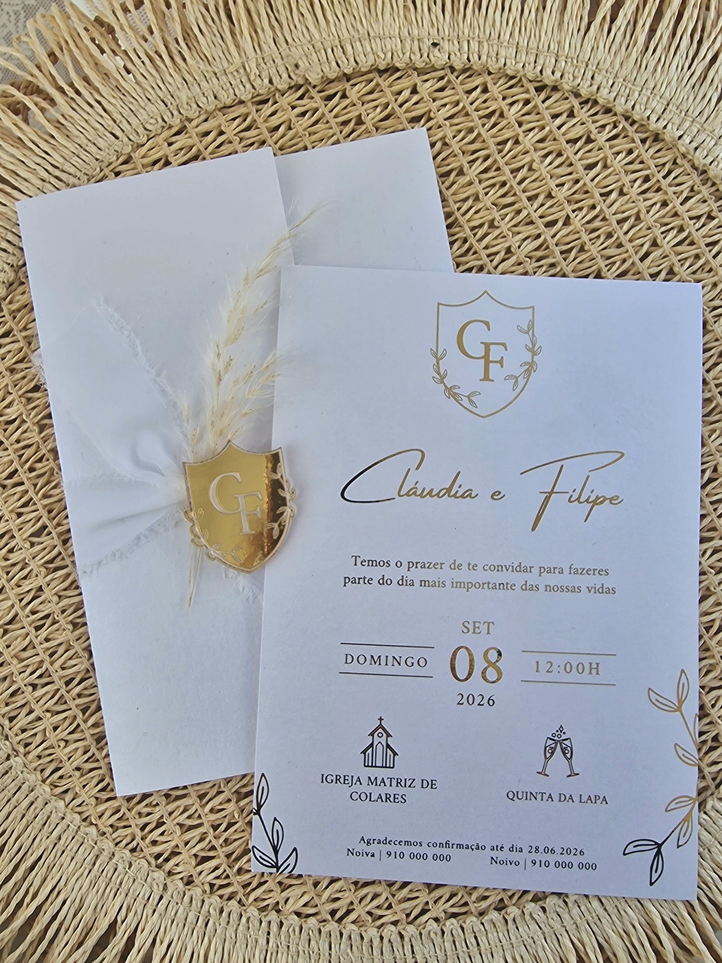 Convite luxo com monograma Cláudia & Filipe