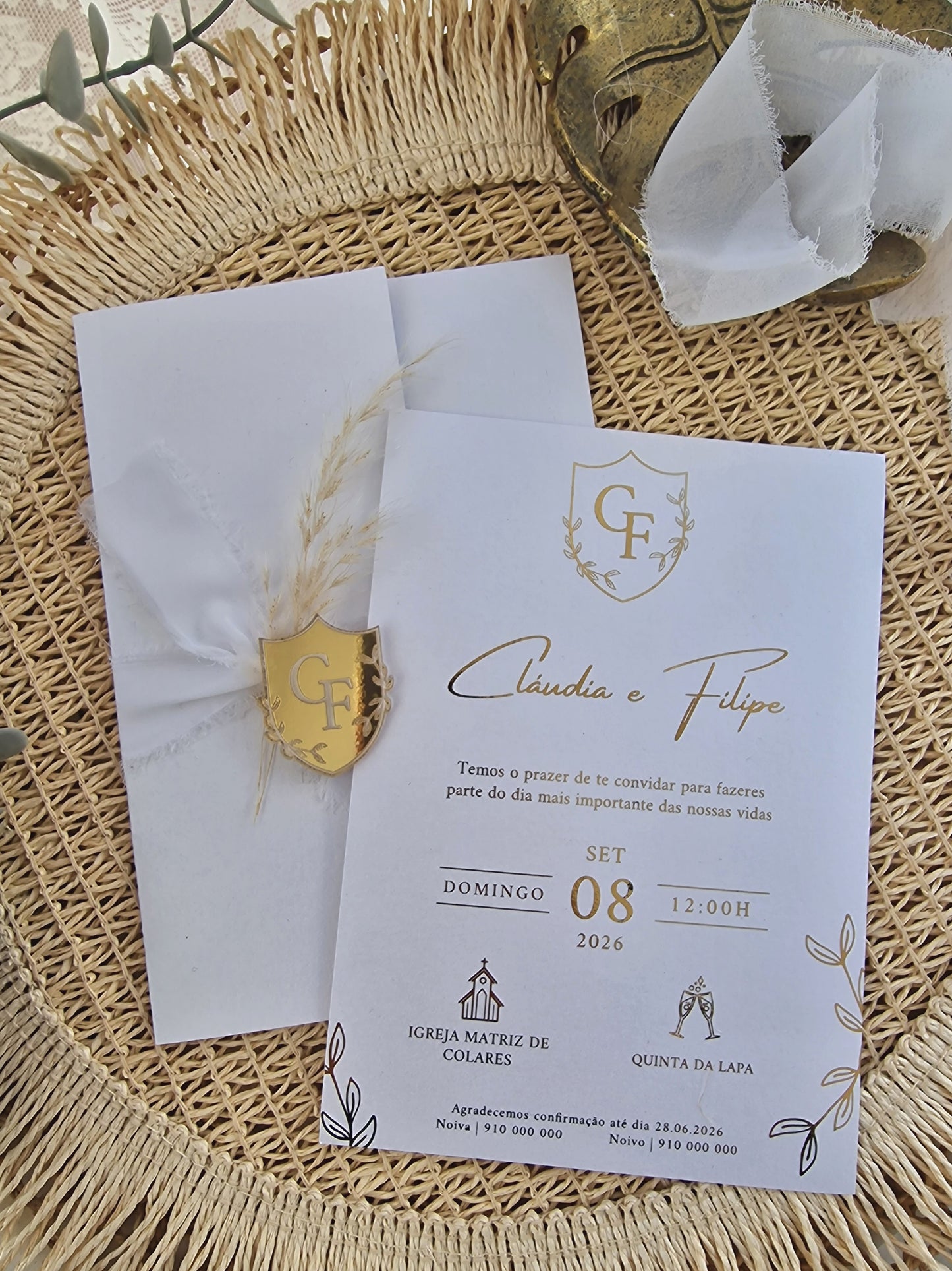 Convite luxo com monograma Cláudia & Filipe
