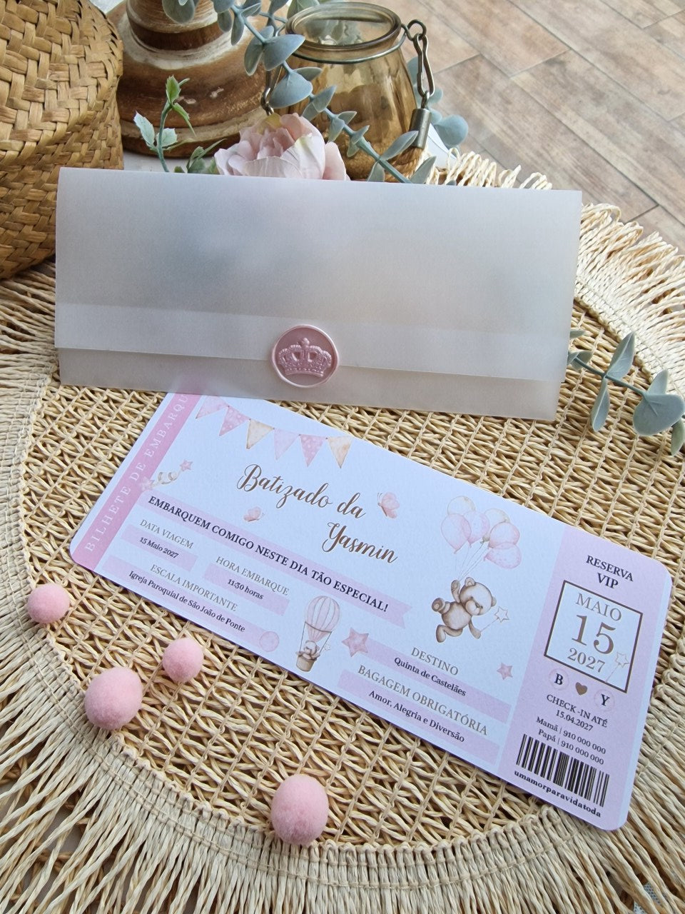 Convite de batizado bilhete de embraque da Yasmin com capinha transparencia e lacre cora rosa