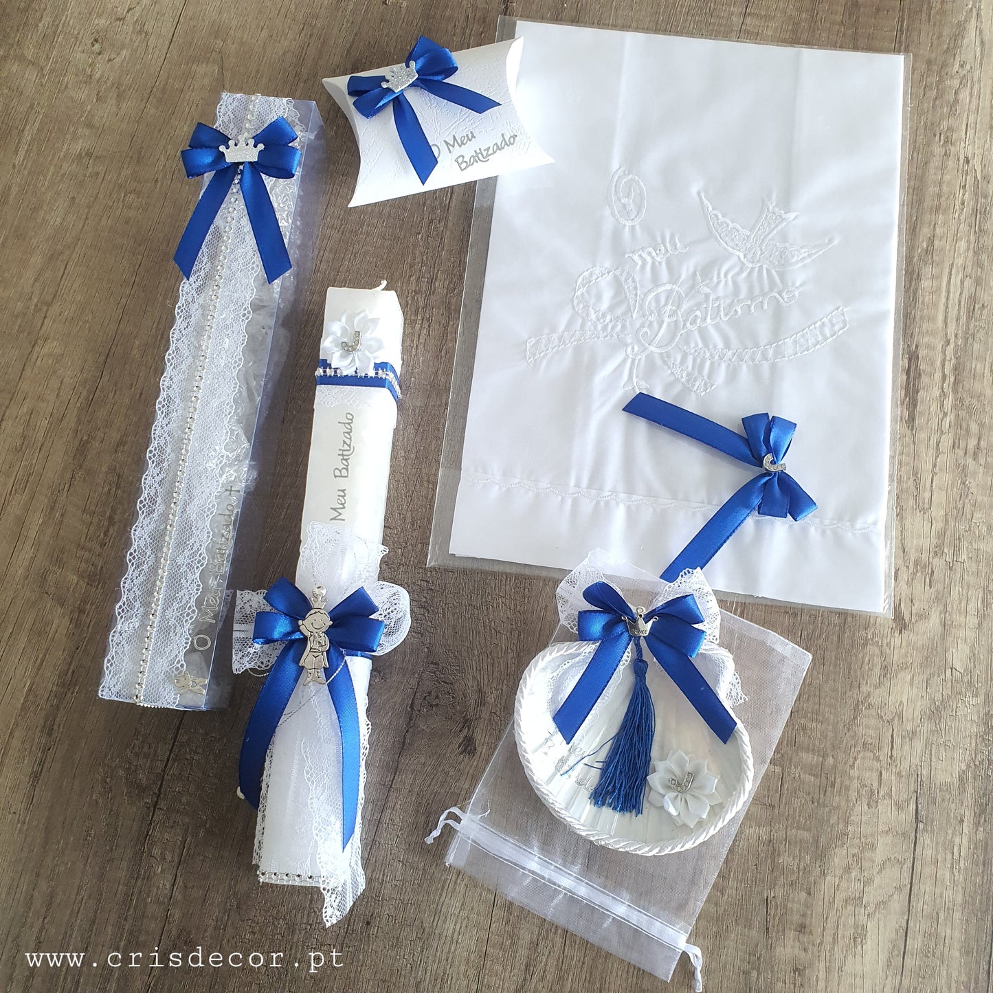 ensemble de baptême bleu marine