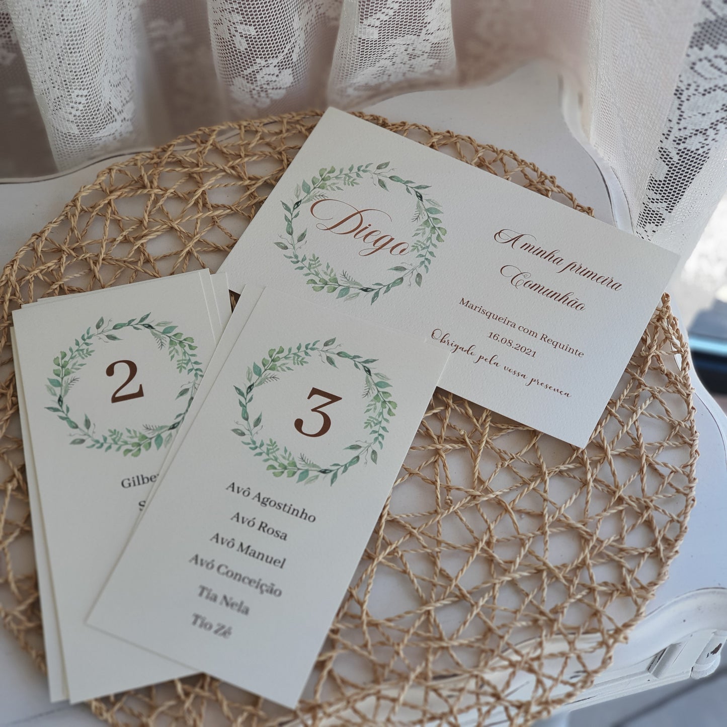 Tableaux verts nature pour organiser les tables