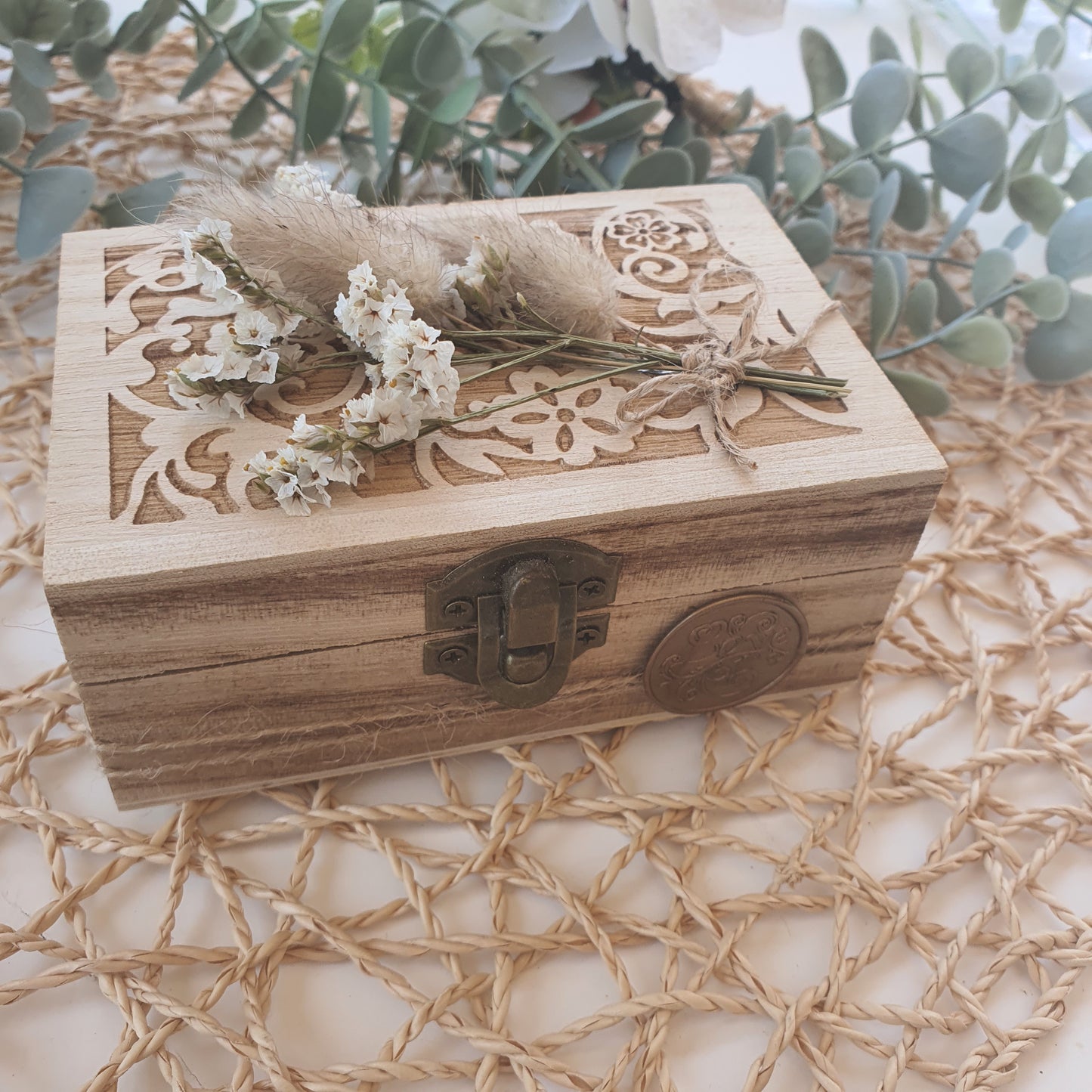 Rustic ring holder chest