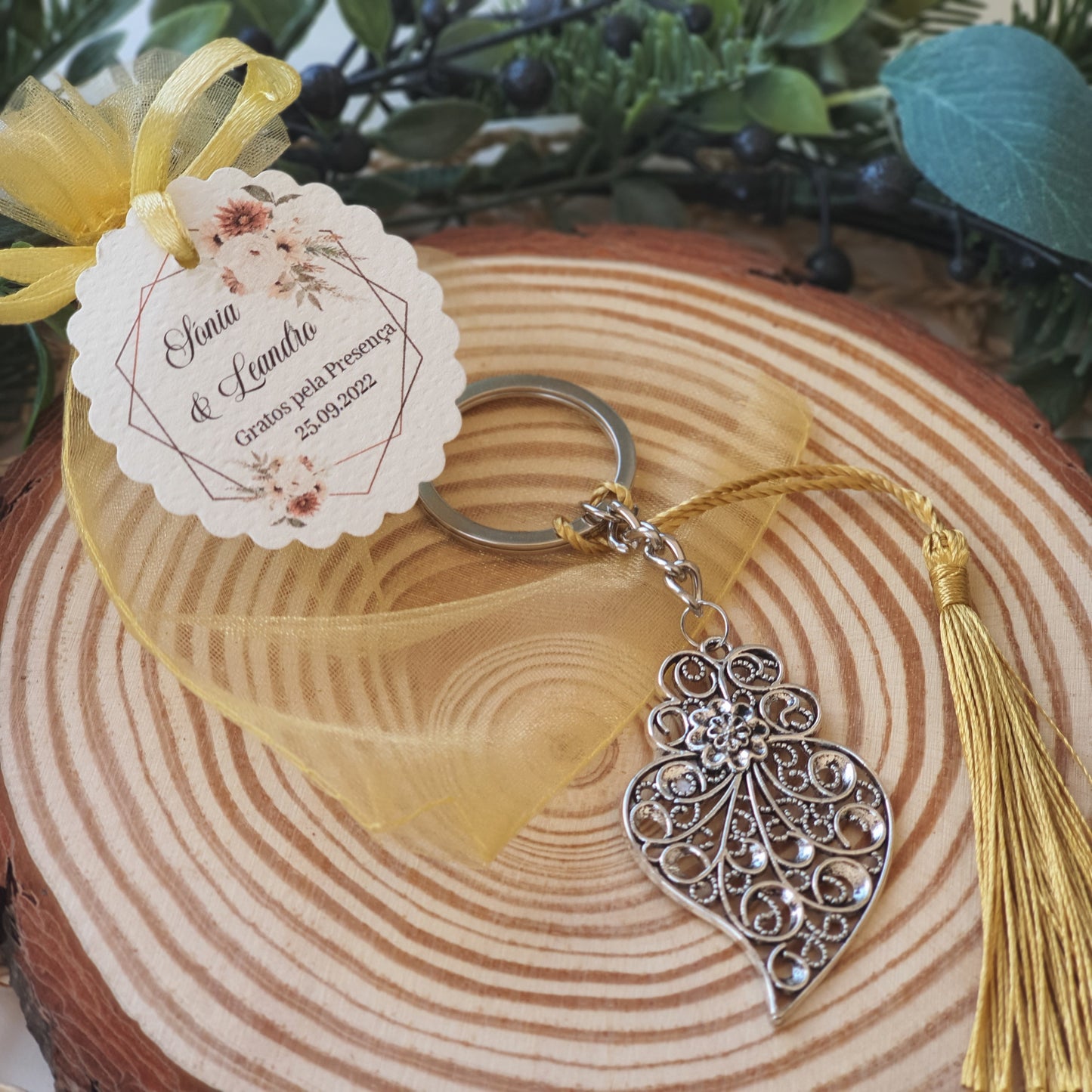 Viana heart keychain