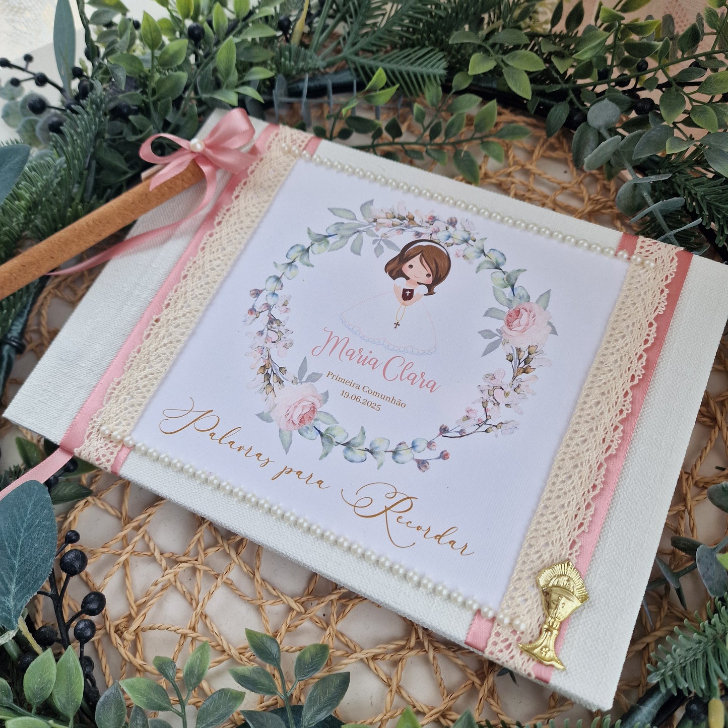 Livro de dedicatórias Comunhão da Maria Clara