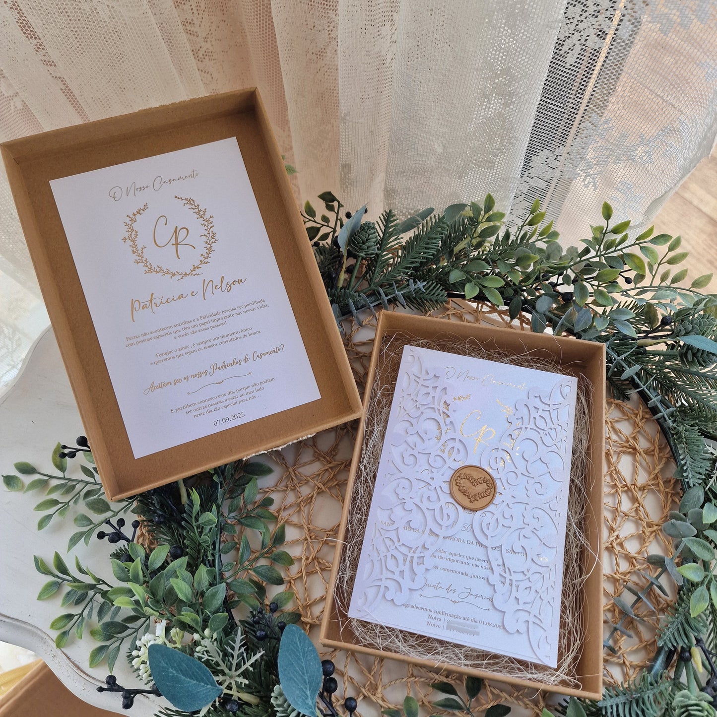 Caixa dedicatória padrinhos laser gold