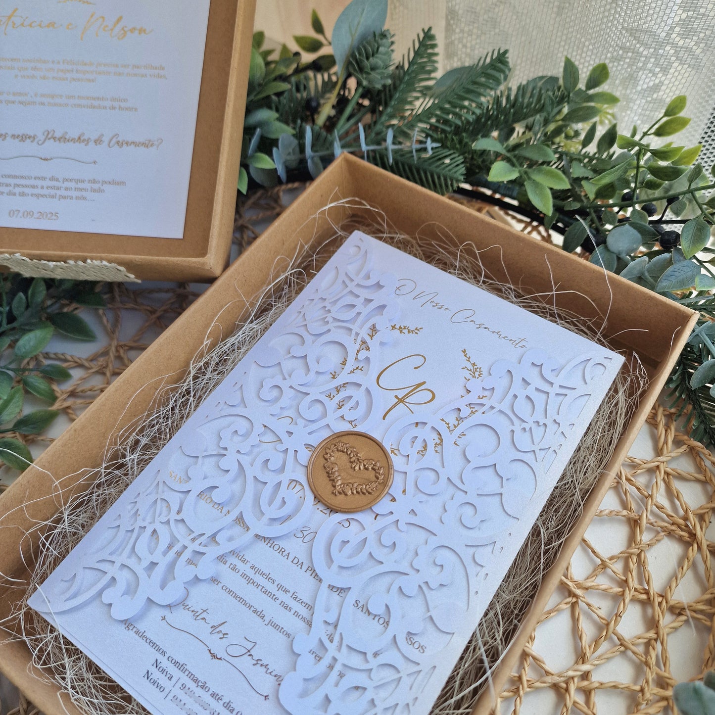 Caixa dedicatória padrinhos laser gold