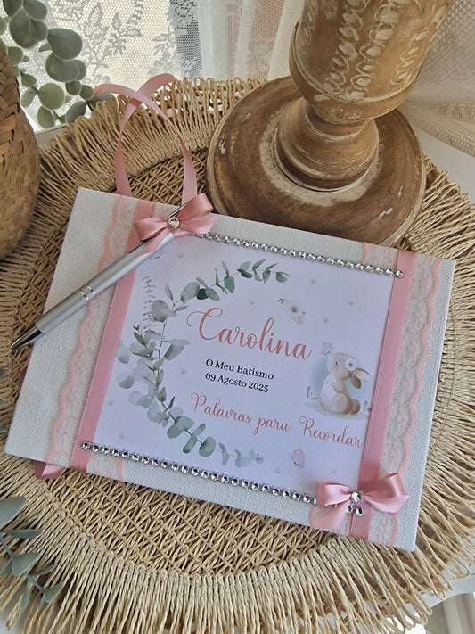 Livro de dedicatórias coelhinha da Carolina