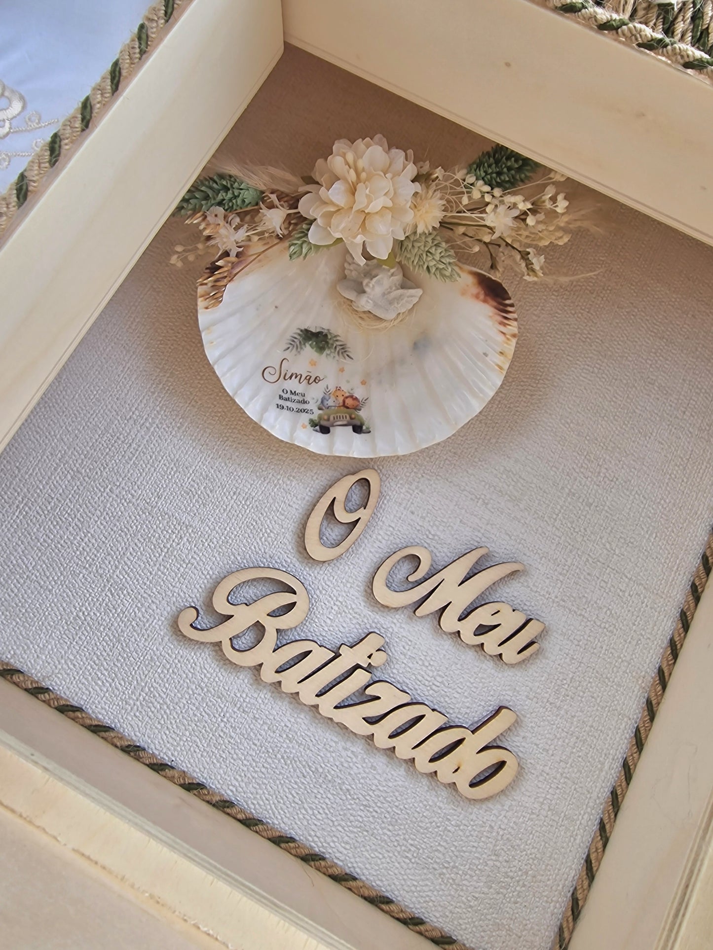 Caixa para roupinha e conjunto de batizado Safari