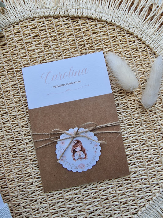 Convite de Primeira Comunhão "Bolsinha Kraft Carolina"