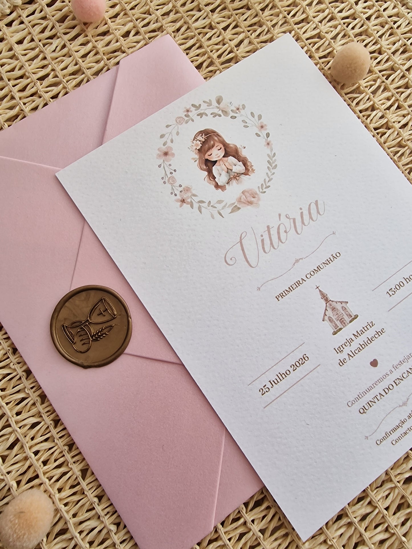 Convite de 1ª Comunhão envelope rosa Vitória
