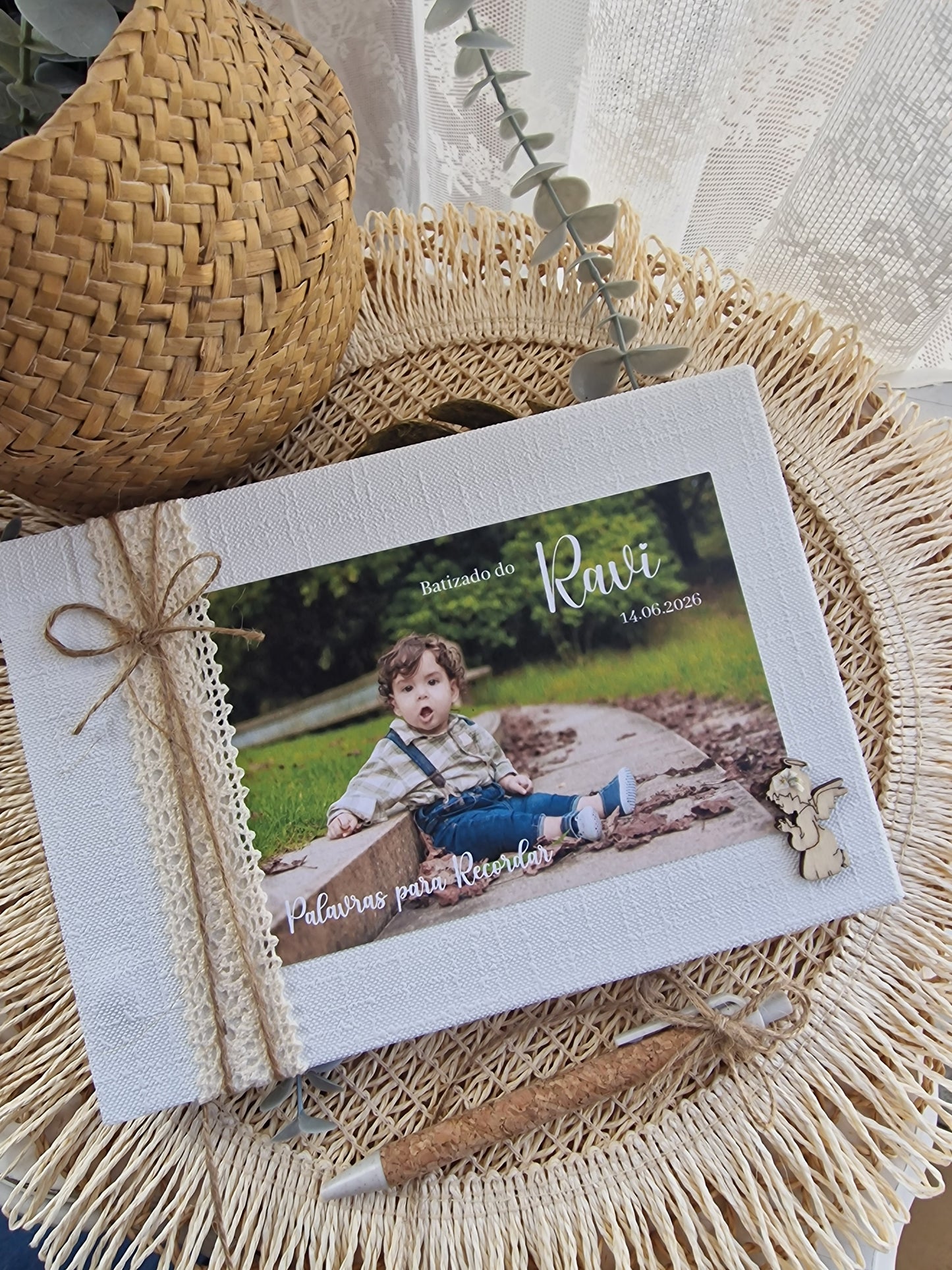 Livro de dedicatórias com fotografia