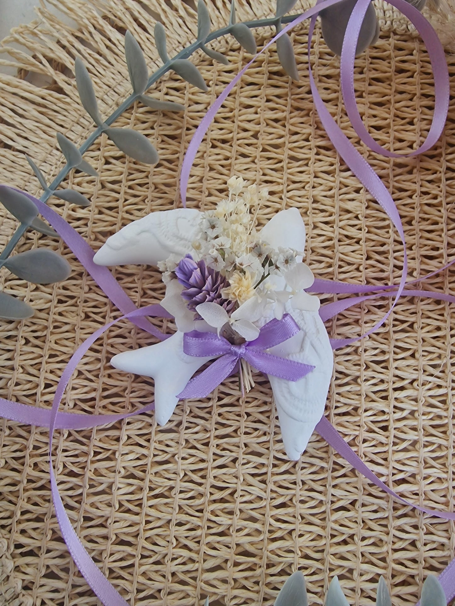 Pombinha de batizado Lilás