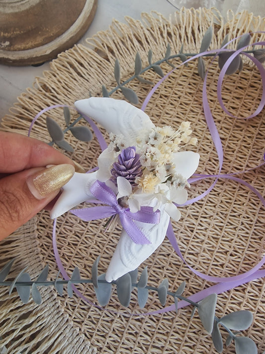 Pombinha de batizado Lilás