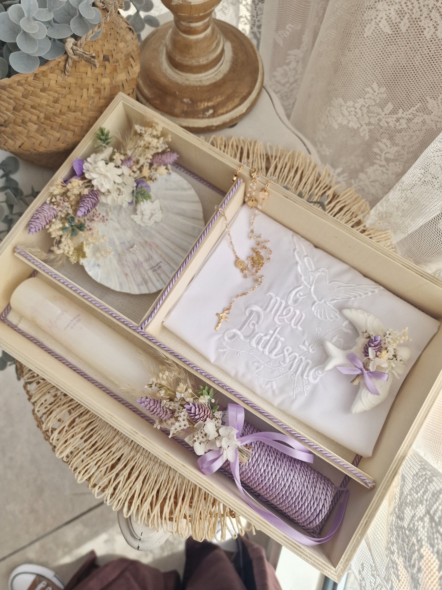 Conjunto de batismo caixa premium floral Lilás Monike