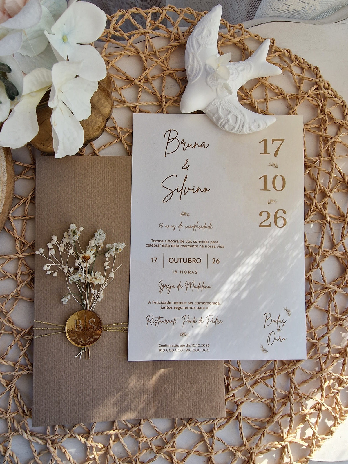 Convite tom Bege "Bodas de Ouro"