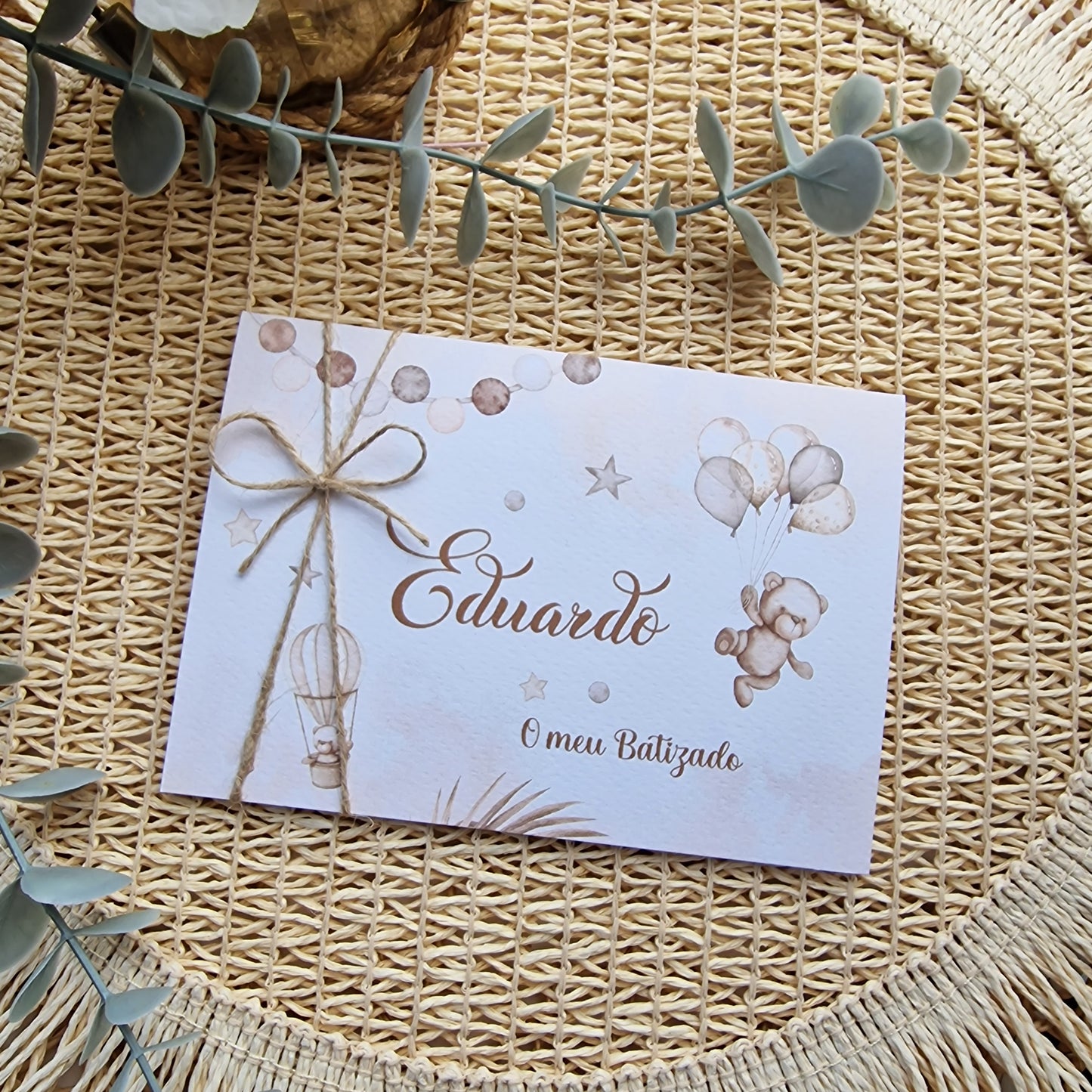 Convite low cost ursinho beje