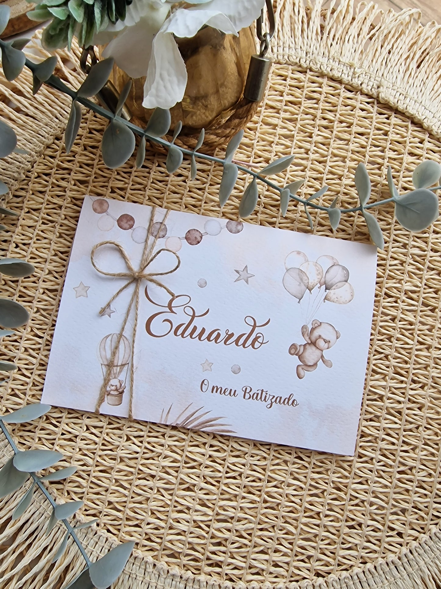 Convite low cost ursinho beje