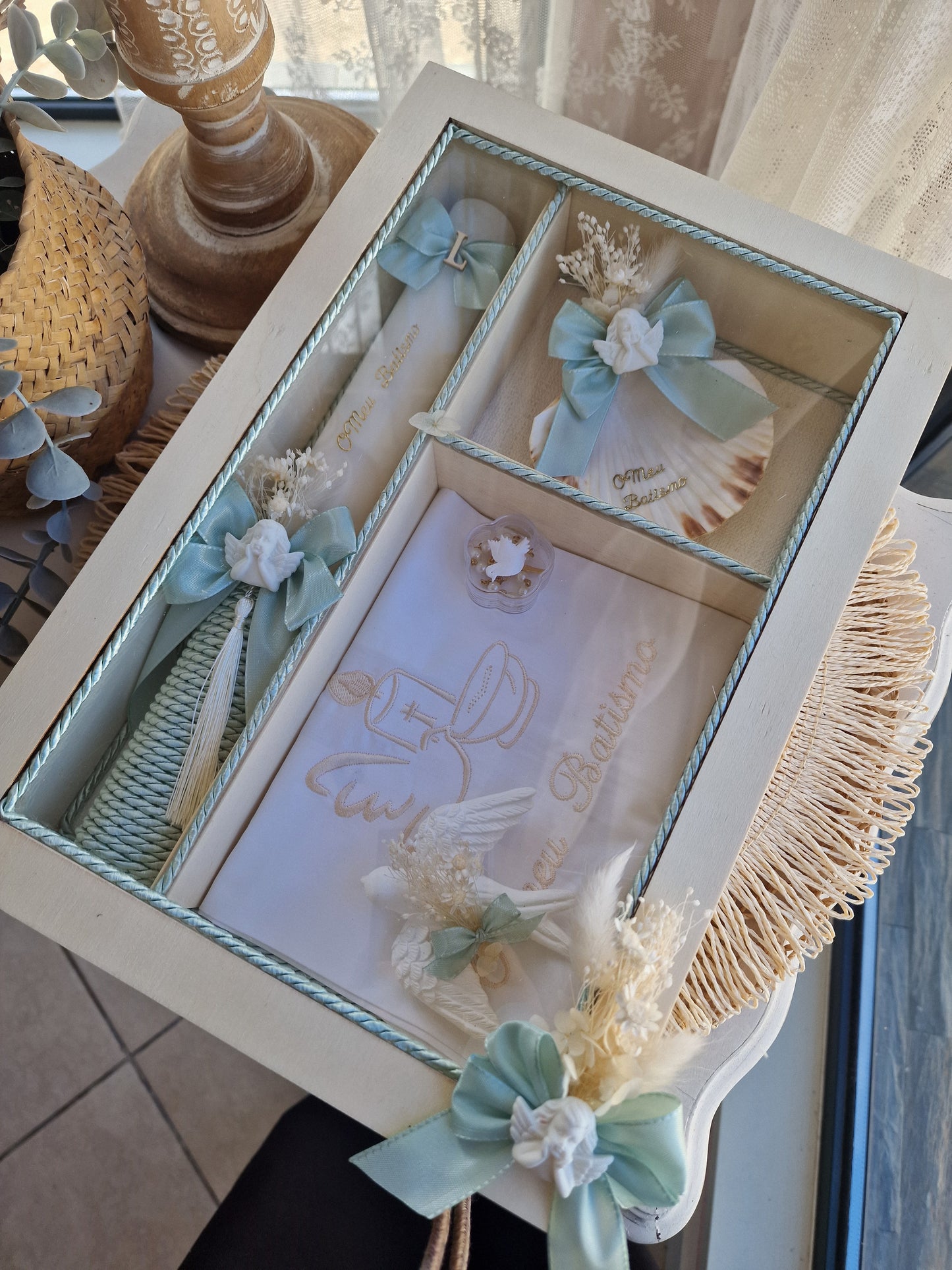 Conjunto de Batismo verdinho do Lyam | caixa com tampa transparente)