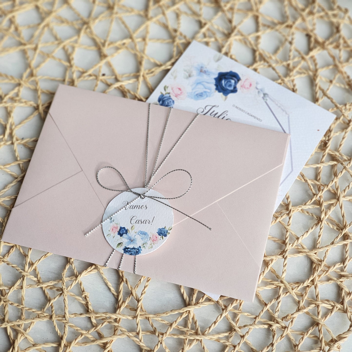 Convite envelope blush and blue